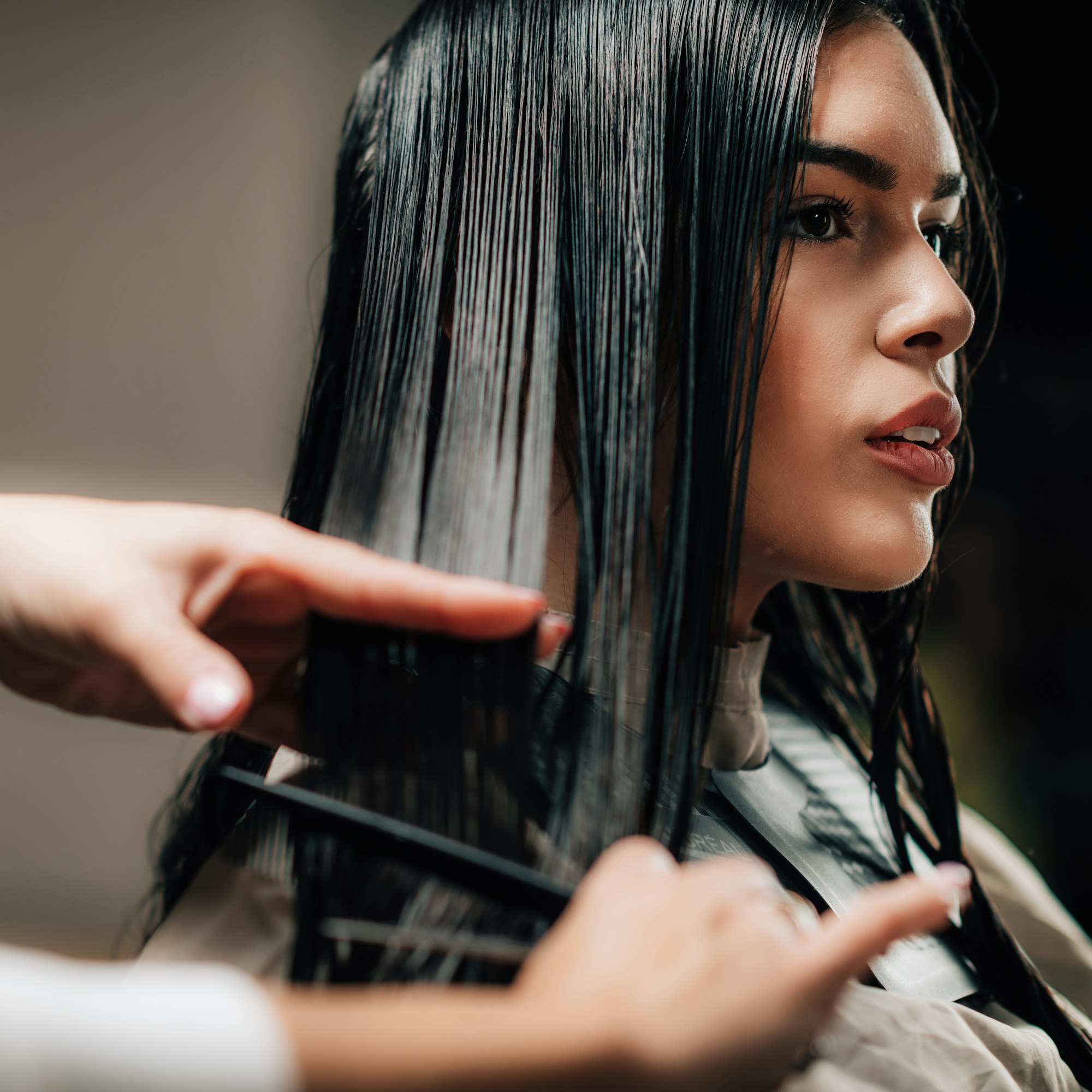 hair-cutting-in-hairdresser-salon.jpg